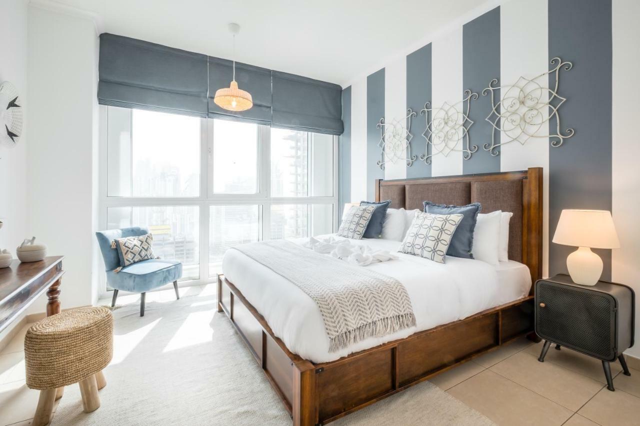 Maison Privee - Exclusive Apt With Burj Khalifa Next Door Dubaj Kültér fotó