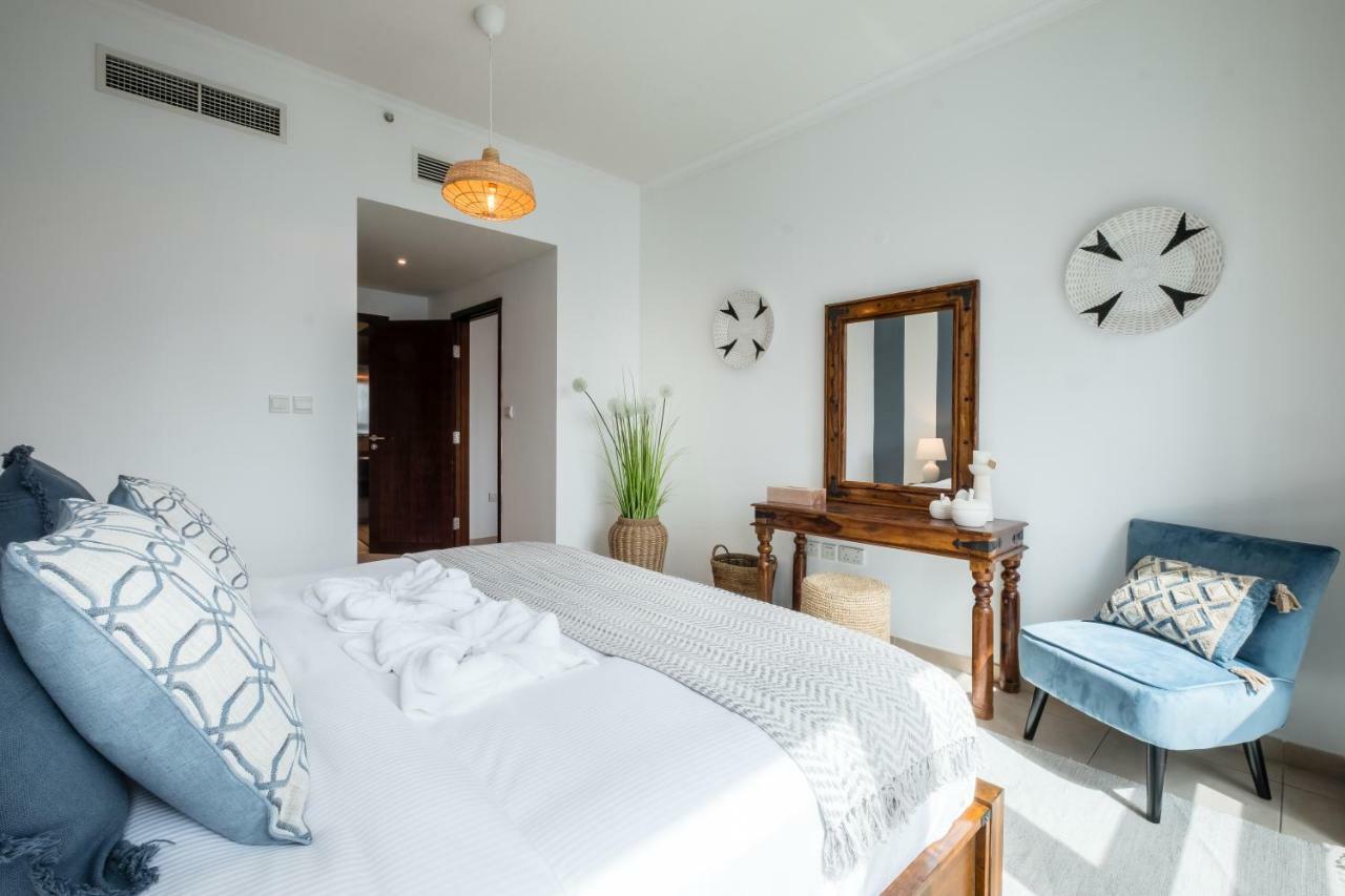 Maison Privee - Exclusive Apt With Burj Khalifa Next Door Dubaj Kültér fotó